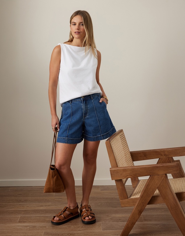 Ceres Life - Juno Seamed Short