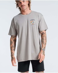 Vacancy Co - Nurture Nature Tee