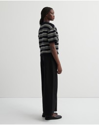 Kowtow - Jacques Top
