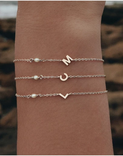 SAINT VALENTINE - Pearl Letter Bracelet - Silver