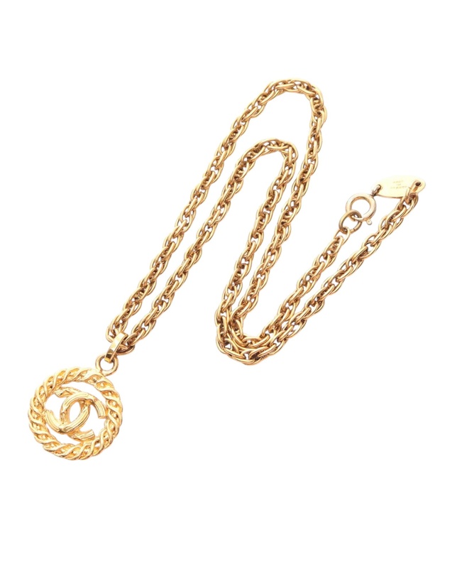 Pre-Loved by Azura Reborn - Pre-Loved CC Gold Plated Round Pendant Necklace