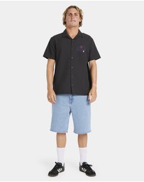 Volcom - Mens Featured Artist Ozzy Woven Short Sleeve Shirt