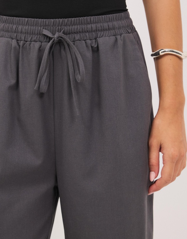 Calli - Beth Pants