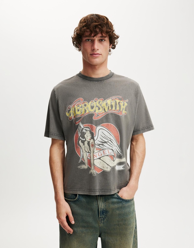 Cotton On - Cropped Fit Music T-Shirt