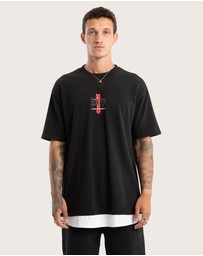 Kiss Chacey - Eternal Box Layer Tee