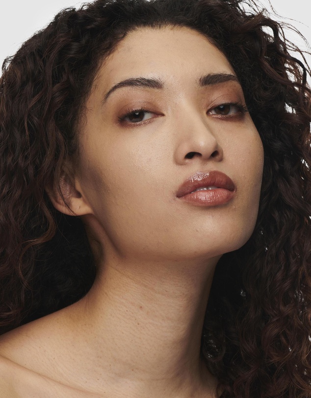 MAC - Studio Radiance Serum-Powered Foundation - NC17