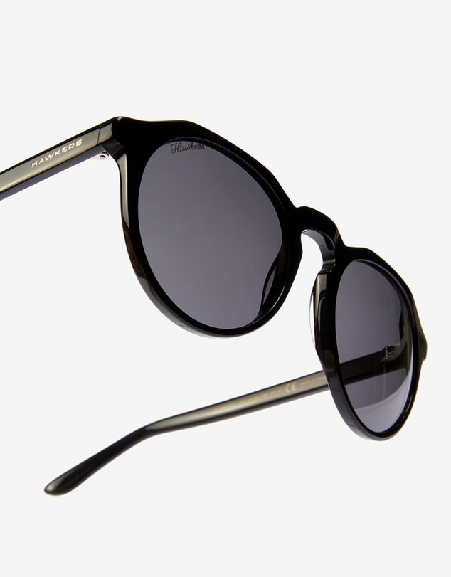 Hawkers Co - HAWKERS - Black Dark WARWICK Sunglasses for Men and Women UV400