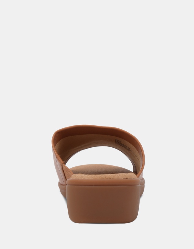 Clarks - Ruth Tan