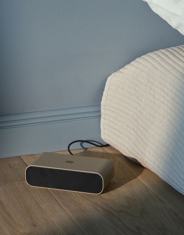 Kreafunk - Kreafunk Wakie Alarm Clock Qi Charger + Bluetooth - Ivory Sand
