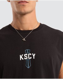 Kiss Chacey - Spray Dual Curved Muscle