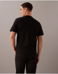 Calvin Klein - Liquid Touch Crewneck T-Shirt