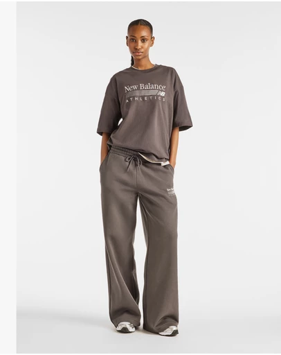New Balance - Trackside Oversized T-Shirt