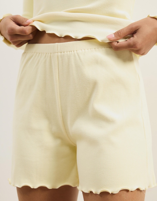 Atmos&Here - Karli Long Sleeve and Shorts Pyjama Set