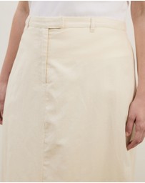 Atmos&Here Curvy - Heidi Linen Blend Midi Skirt