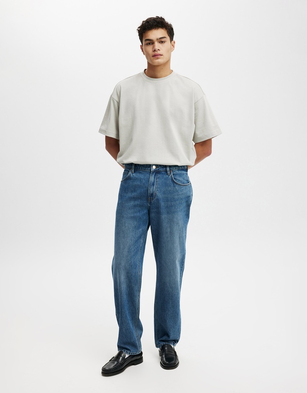 Cotton On - Box Fit T-Shirt