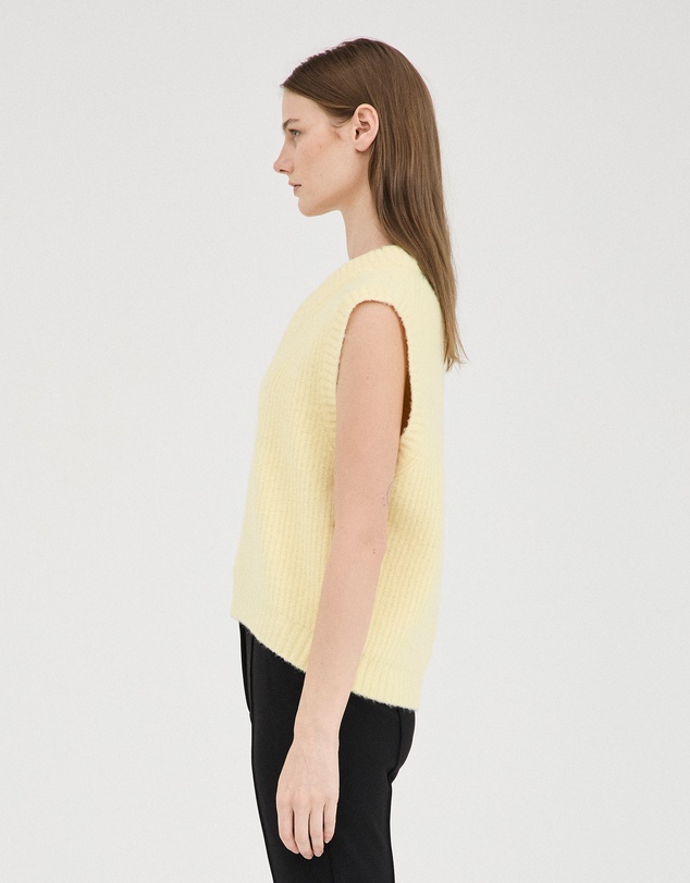 FRIEND of AUDREY - Warner Fluffy Knit Vest