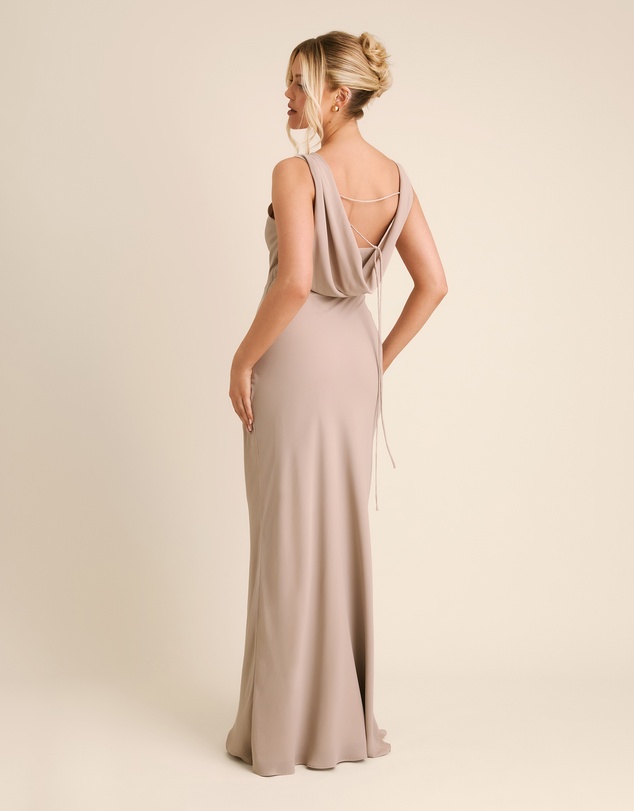 Six Stories - Plunge Cowl Front Chiffon Bridesmaid Dress with Neck Scarf