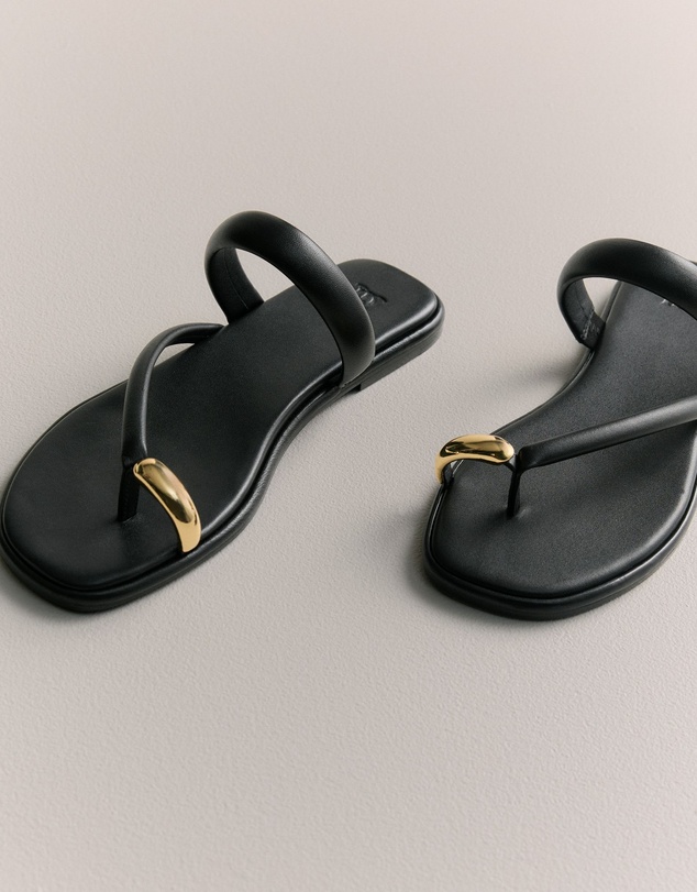 Trenery - Cora Sandal in Black