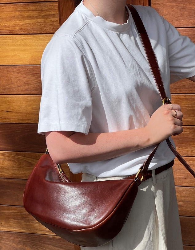 JUJU & CO - Crescent Sling