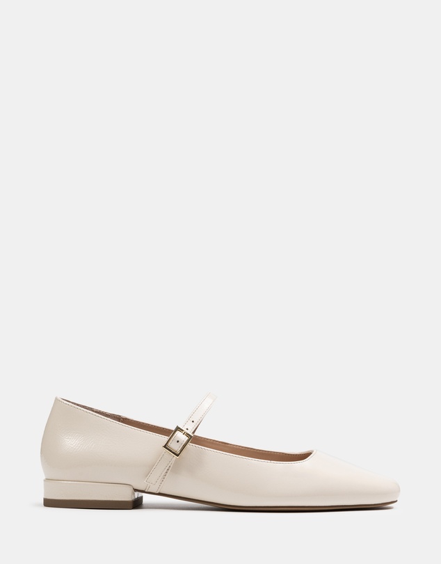 Wittner - Aria Crinkle Patent Leather Mary Janes