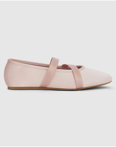 PALE PINK SATIN