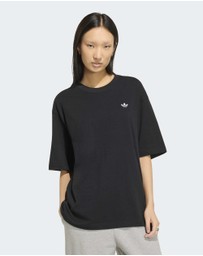 adidas Originals - ESSENTIALS BOYFRIEND TEE Womens