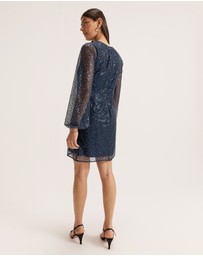 Review - Venetian Long Sleeve Dress