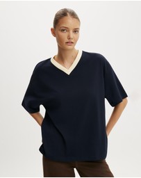 Cotton On - The Oversized V Neck Tee