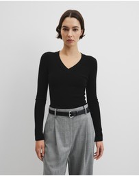 Country Road - Wool Silk V-neck Neck