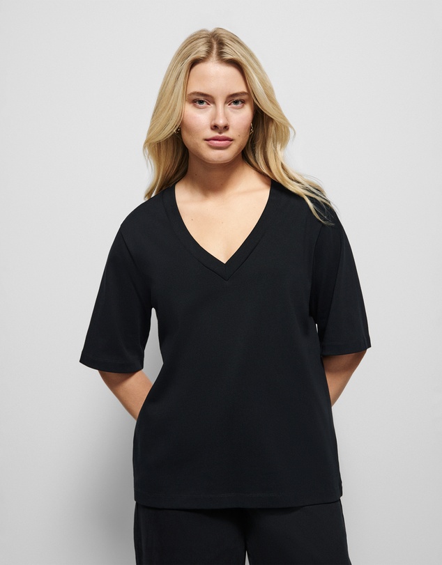 Commonry - Cotton V Neck T Shirt
