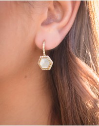 Georgini - GEORGINI OCEANS TORQUAY MOTHER OF PEARL EARRINGS GOLD