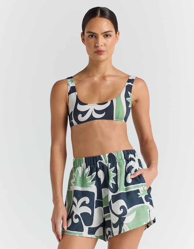 Poolside Paradiso - Beachcomber 100% Linen Slit Short - Palm