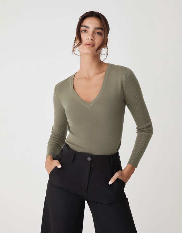 Forcast - Vicky V-Neck Knit