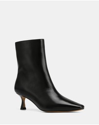 Wittner - Morgan Patent Leather Ankle Boots