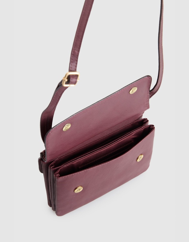 Evity - RFID Maya Leather Small Crossbody