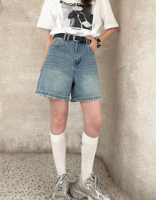 Glamorous - High-rise straight-leg raw-trimmed denim shorts