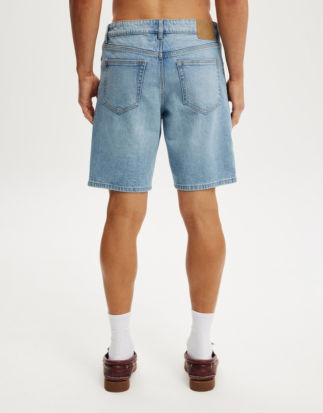 Cotton On - Loose Straight Denim Short
