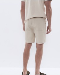 UNISON - Carpenter Detail Short