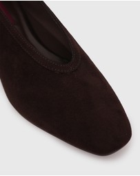 Betts - Alora Block Heel Ballet Pumps