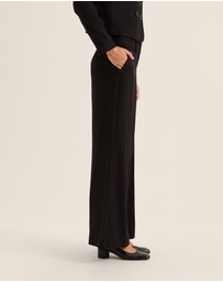 Review - Vivien Pants