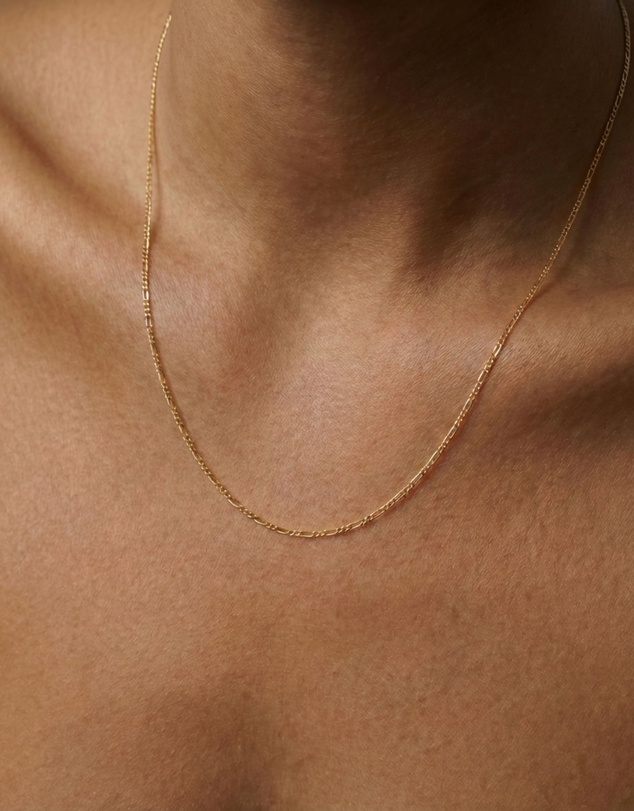 HOUSE OF SLANI - Dainty Figaro Chain Necklace