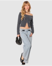 EDIKTED - Sonia Off Shoulder Fuzzy Knit Top