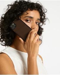 Status Anxiety - Who's Who Case - iPhone 17 Air
