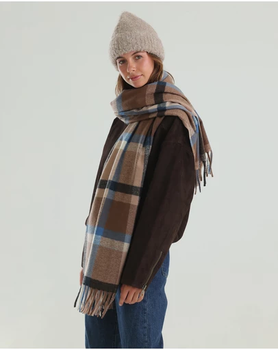 Morgan & Taylor - Freya Boucle Beanie in Beige