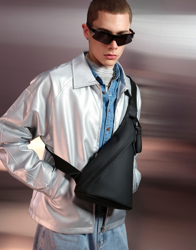Gaston Luga - Spläsh - Sling Waterproof Crossbody Travel Carry Bag