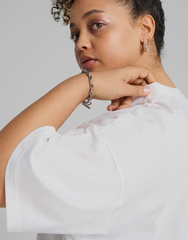 Puma - Essentials Relaxed Tee - Women