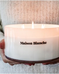 Maison Blanche - 001 Cotton & Chamomile - Deluxe Candle