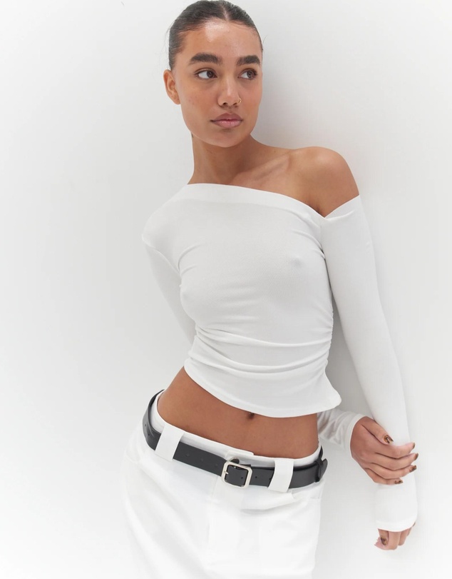 Style Addict - Evie Off The Shoulder Top