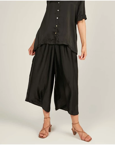Primness - Glossed Loose Pant