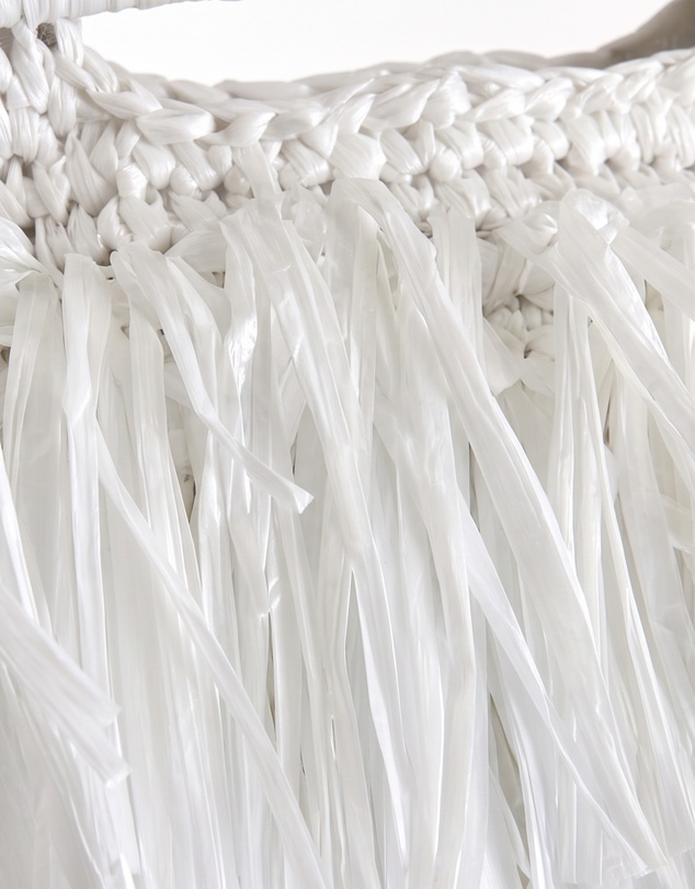 Izoa - Izoa Bridgett Tassel Clutch White Hand-Woven Crochet Fringe Bag with Handle